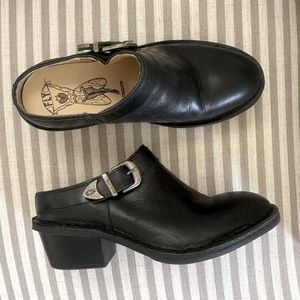 Fly London Black Clog Mule Heels Sz 38
